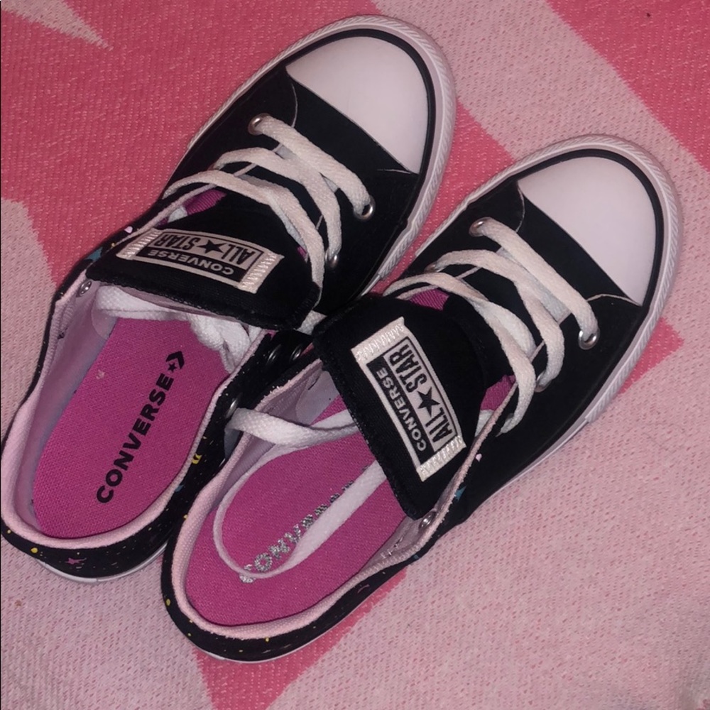 Low Top Converses